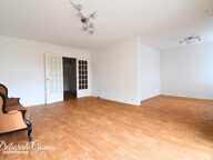 RARE Pau centre ville – 4 chambres, double salon, garage et parking — photo 4