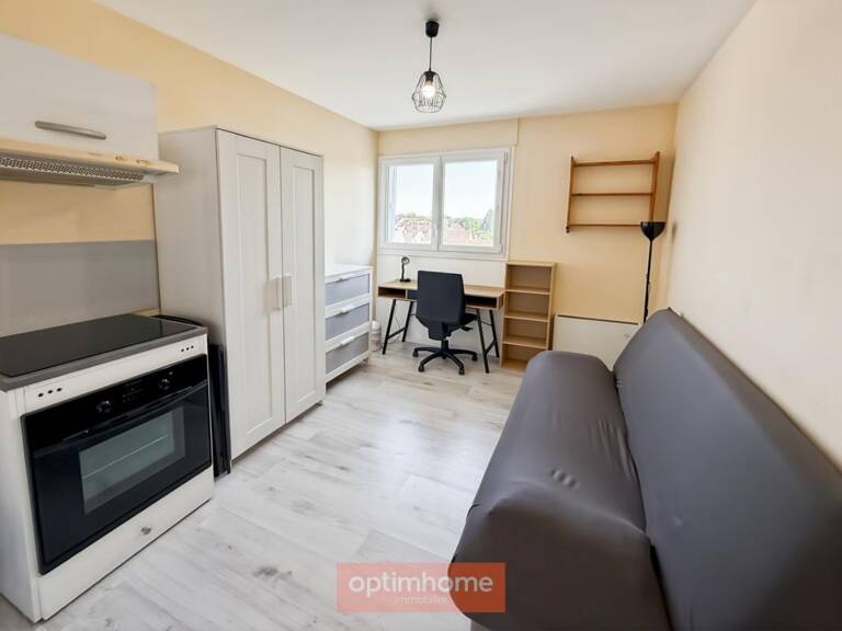 STUDIO MEUBLÉ PRÊT À VIVRE – PROCHE UTC – DISPONIBLE IMMÉDIATEMENT — photo 1