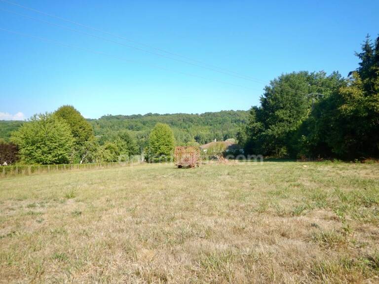 Terrain constructible 2918 m² CHATEAU-L'EVEQUE (24) — photo 1