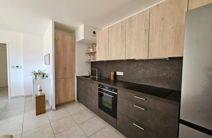 À vendre Bonneville – Superbe T3 récent de 60 m² avec terrasse, garage et vue montagnes (74) — photo 4