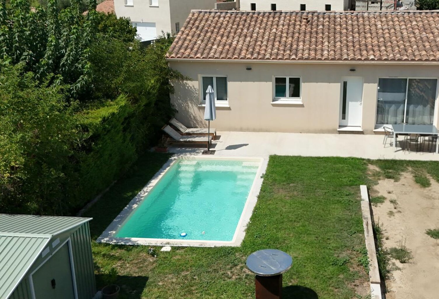MAISON DE PLAIN-PIED TYPE 4 AVEC JARDIN ET PISCINE — photo 1