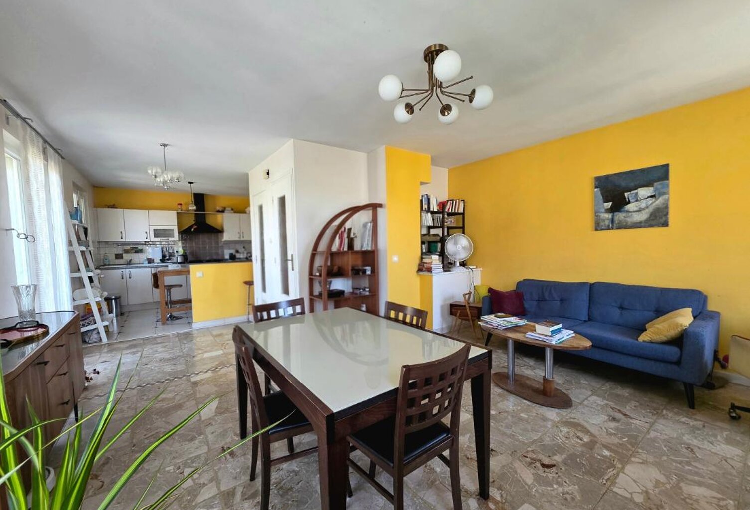 Maison À Vendre — photo 1