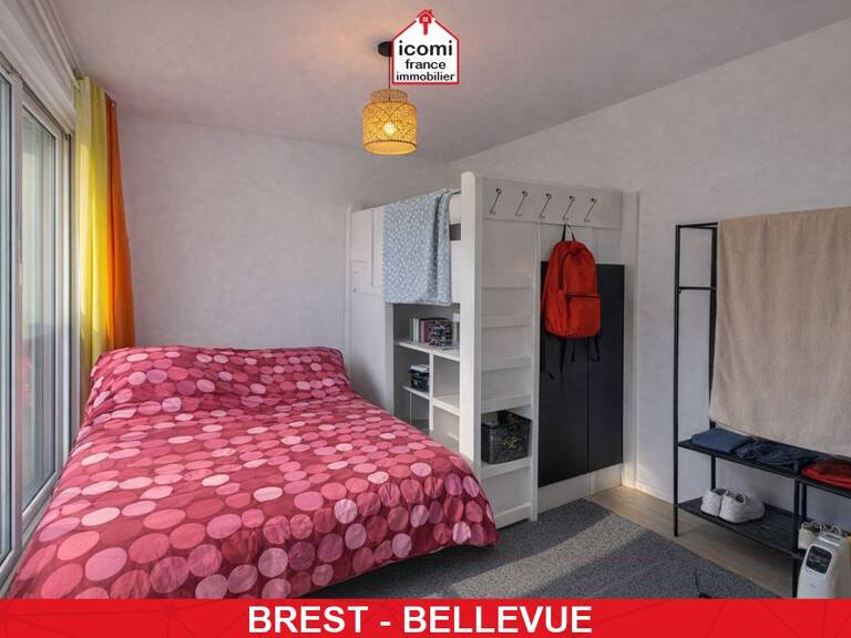 FINISTERE - Brest (29200) - A VENDRE - APPARTEMENT 74M² - 3 CHAMBRES - BALCON - CAVE - DALLE BETON - ASCENSEUR - COMMERCES A PROXIMITE — photo 1