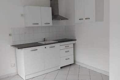 Maison 3 pièces 700 €