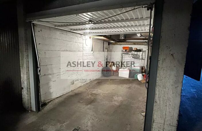 GARAGE - PARC IMPERIAL — photo 2