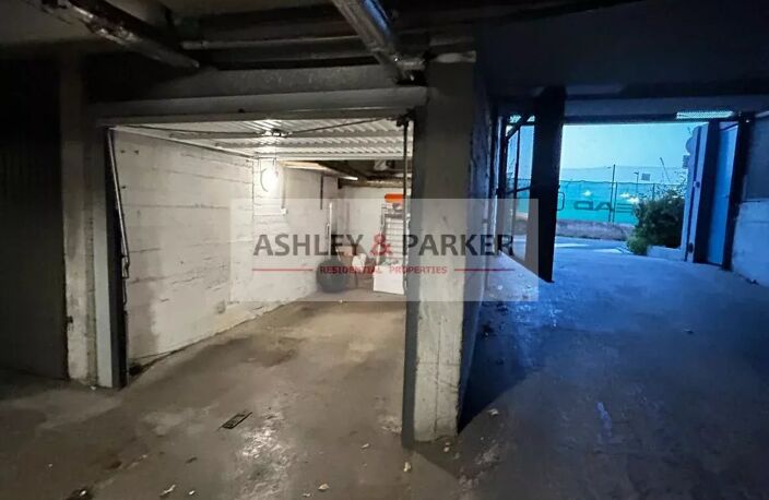 GARAGE - PARC IMPERIAL — photo 3