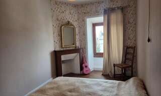 Immeuble  100 m² à vendre à Peyre en Aubrac (48130)