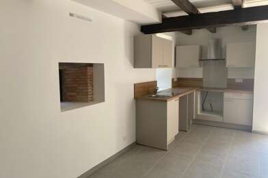 Appartement 4 pièces 900 €