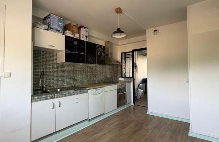 Appartement À Vendre — photo 2