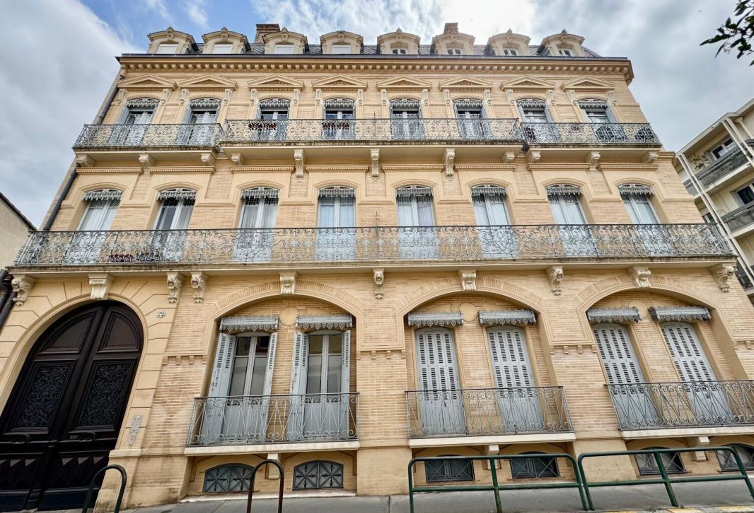 Appartement À Vendre — photo 1
