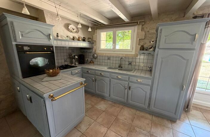 Maison COZES 5 pièces — photo 3