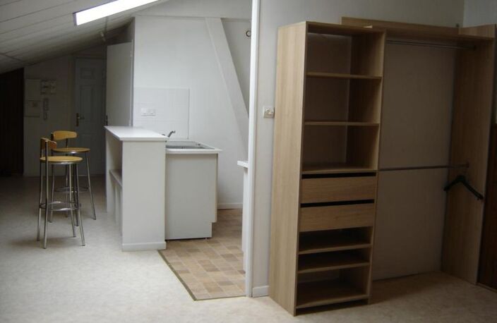 Studio de 45m2 à louer sur Germigny-l'Évêque — photo 2