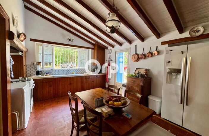 BREUILLET - MAISON CHARENTAISE - 260m² - 5900m² parcelle — photo 5