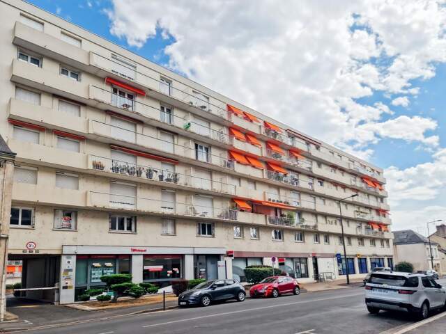 Bureau À Vendre — photo du bien