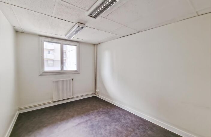 Bureau À Vendre — photo 3