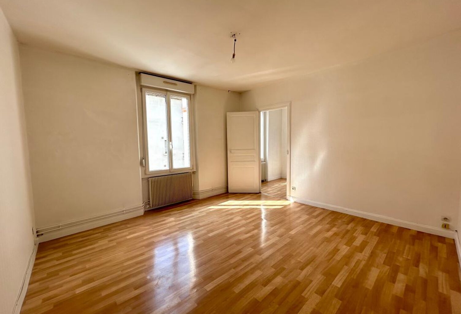Appartement F2 de 47.15m²  + bureau à louer — photo 1
