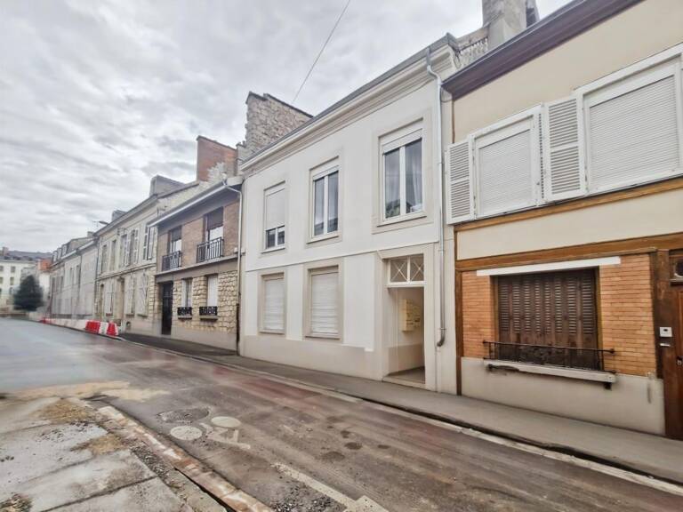 Appartement À Louer — photo 1