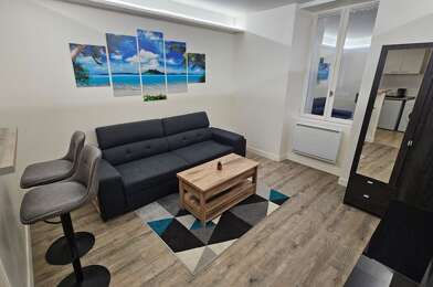 Appartement 1 pièces 770 €