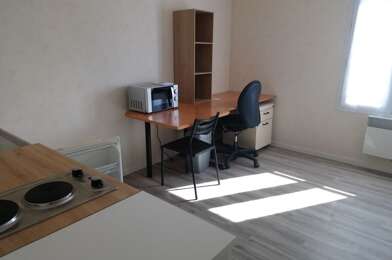 Appartement 1 pièces 450 €
