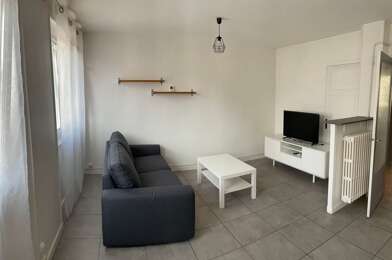 Appartement 3 pièces 800 €