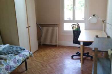 Appartement 1 pièces 370 €
