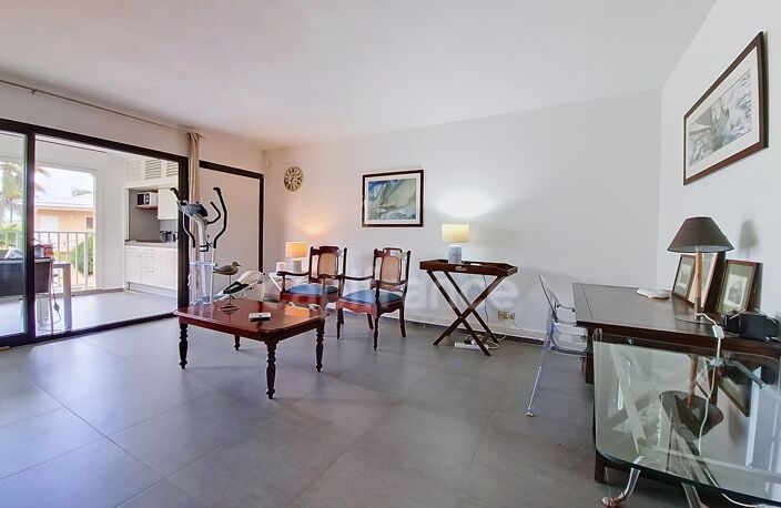 EN EXCLUSIVITÉ À VENDRE APPARTEMENT 58m² AVEC VUE LAGON SUR LA BAIE NETTLÉ, SAINT-MARTIN (97150) — photo 4
