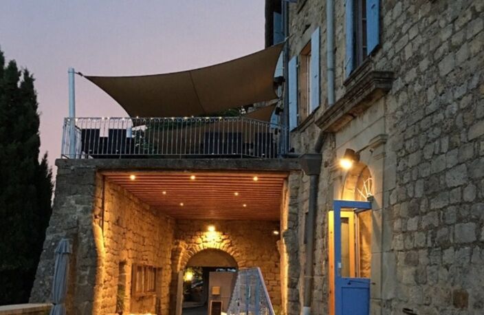 Dpt Ardèche (07), à vendre proche de VALLON PONT D'ARC Murs d'un Hôtel Restaurant — photo 5