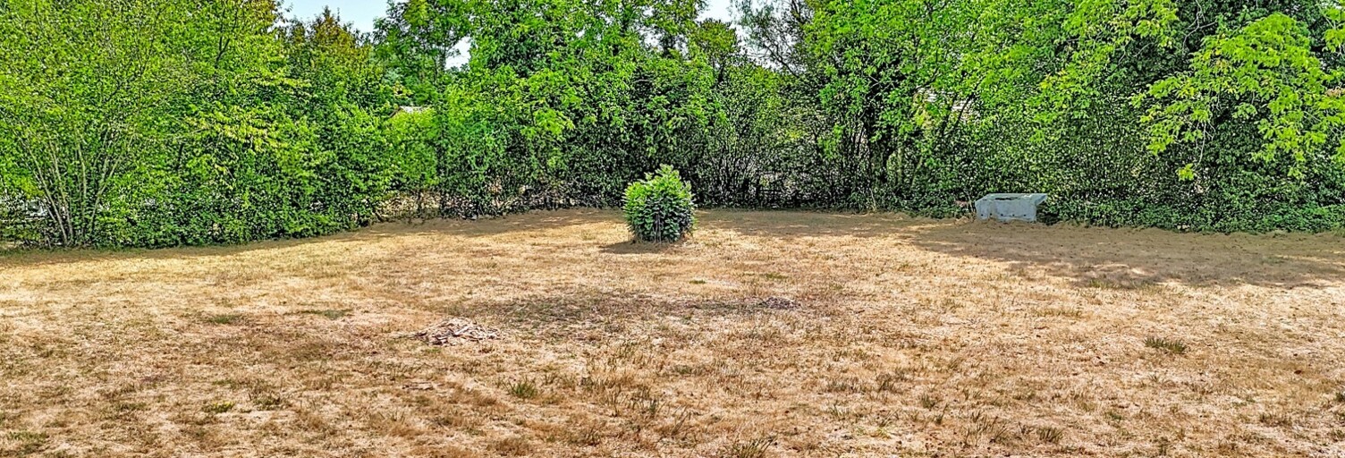 Terrain  953 m² à vendre à Vers-sous-Sellières (39230)