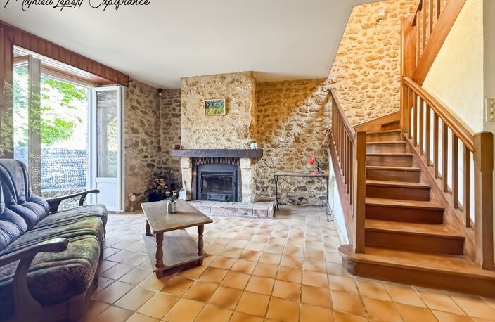 Maison en pierre apparente à vendre 3 pièces LA BACHELLERIE (24)  72 m² – 2 chambres – terrain 1744 M² — photo 5