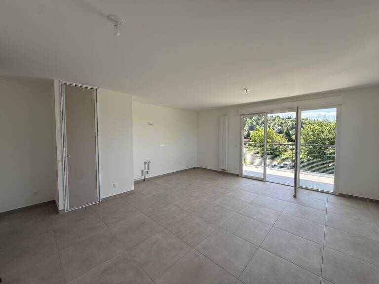 À vendre – Appartement T3 de 67,50 m² au 2ᵉ étage à Reignier-Ésery (74) — photo 1