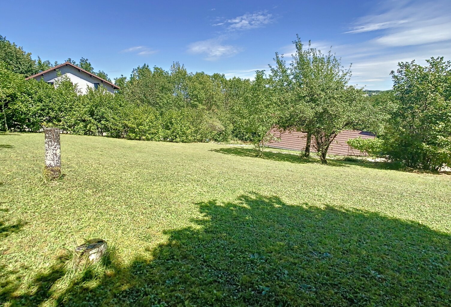 Dpt Haute Savoie (74), à vendre VETRAZ MONTHOUX - Terrain de 752,00 m² — photo 1