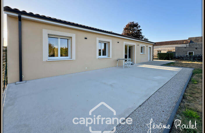 Maison à vendre 4 pièces 3 chambres Terrain 760 m² avec garage VILLIERS (86) — photo 4
