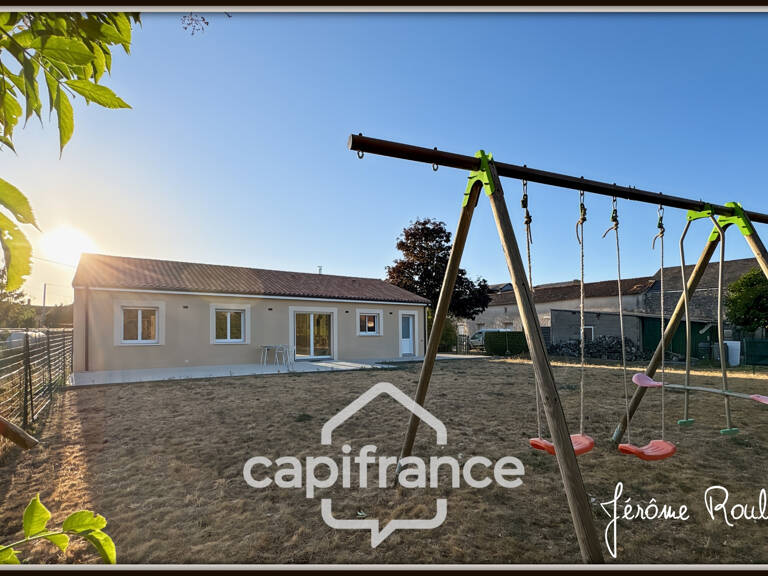 Maison à vendre 4 pièces 3 chambres Terrain 760 m² avec garage VILLIERS (86) — photo 1