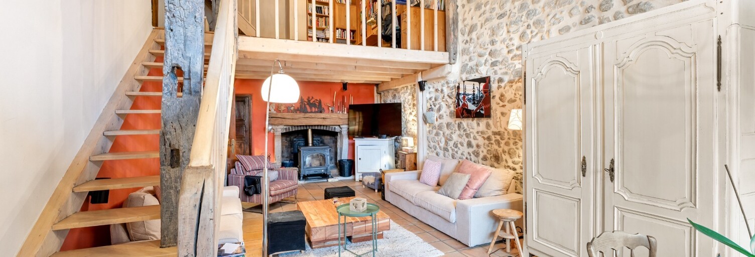 Maison 8 Pièces 324 m² à vendre à Prévessin-Moëns (01280)