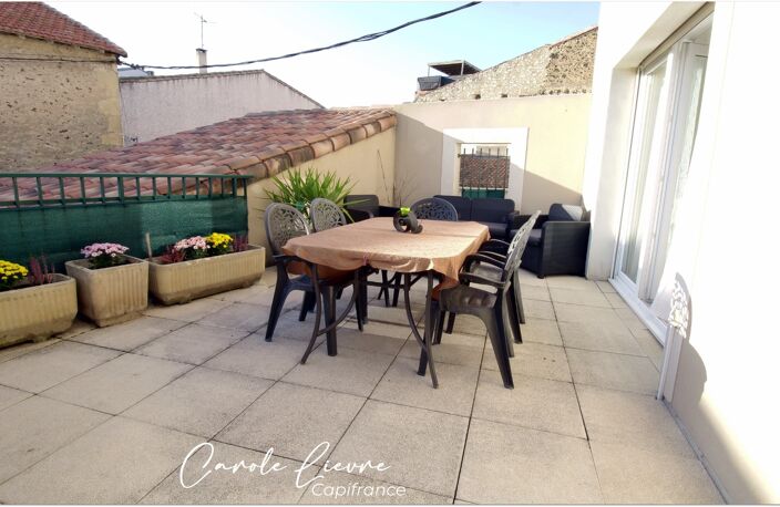 Appartement avec grande terrasse et garage — photo 2