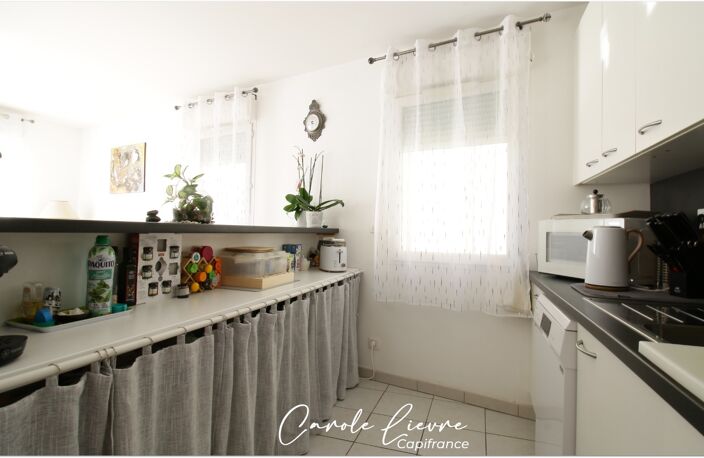 Appartement avec grande terrasse et garage — photo 4