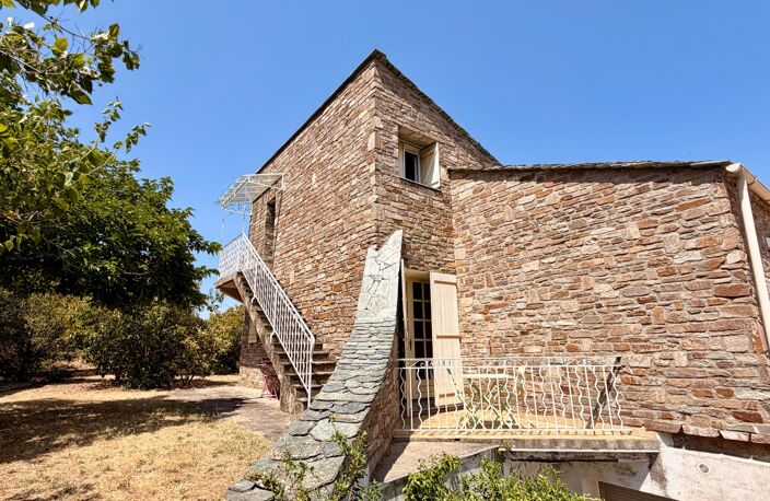 CASANOVA (20) Ensemble immobilier de 4 appartements — photo 3