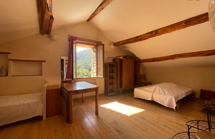 Maison en pierre à vendre 5 pièces  (140m2 habitable) — photo 2