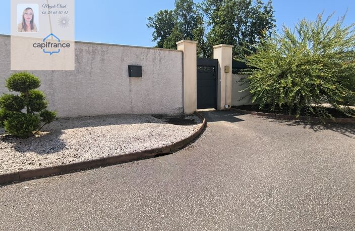 Maison à vendre 8 pièces avec Bassin et piscine. Pierre de Bresse — photo 3