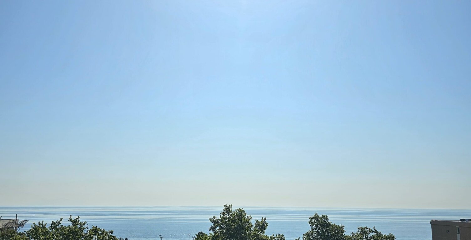 Appartement T3 de 73 m2, cave, balcon, vue mer à BASTIA (HAUTE CORSE) — photo 1