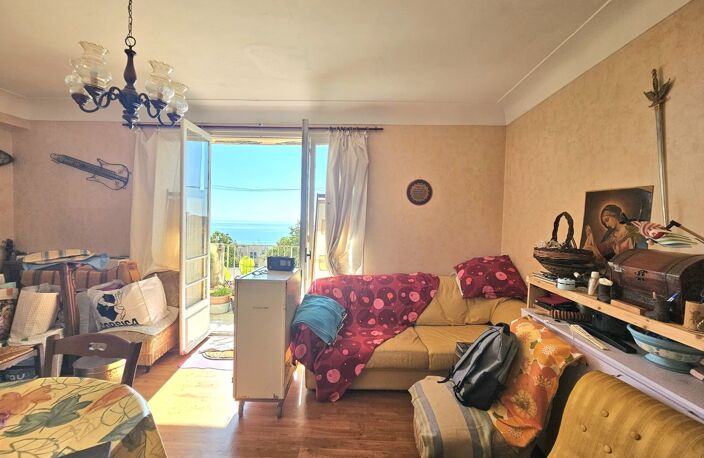 Appartement T3 de 73 m2, cave, balcon, vue mer à BASTIA (HAUTE CORSE) — photo 2
