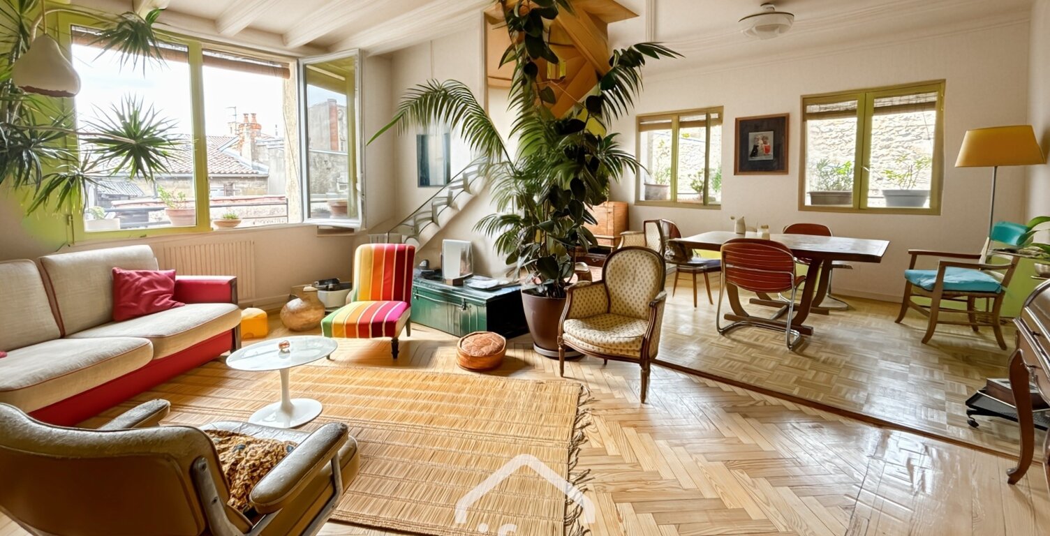 Bordeaux / Quartier St Michel - Apt spacieux et au calme / Duplex - Jardin partagé - local velo — photo 1