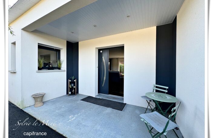 À vendre au Sourn, à proximité immédiate de Pontivy : découvrez cette spacieuse maison familiale de plus de 200 m² habitables — photo 4