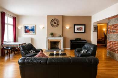 Appartement 8 pièces 275000 €