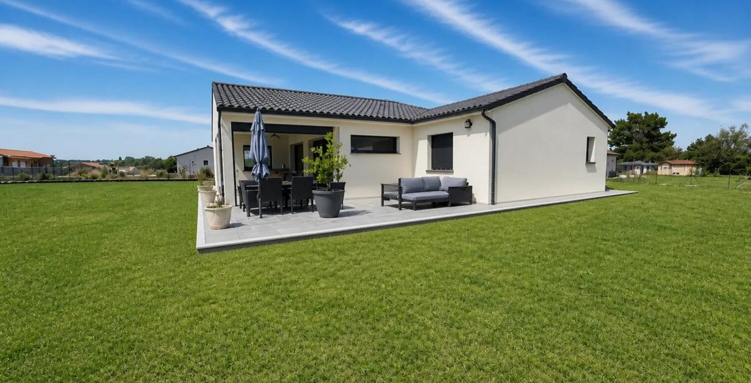 Maison de 4 pièces de 104 m² à Saint Privat en Périgord — photo 1