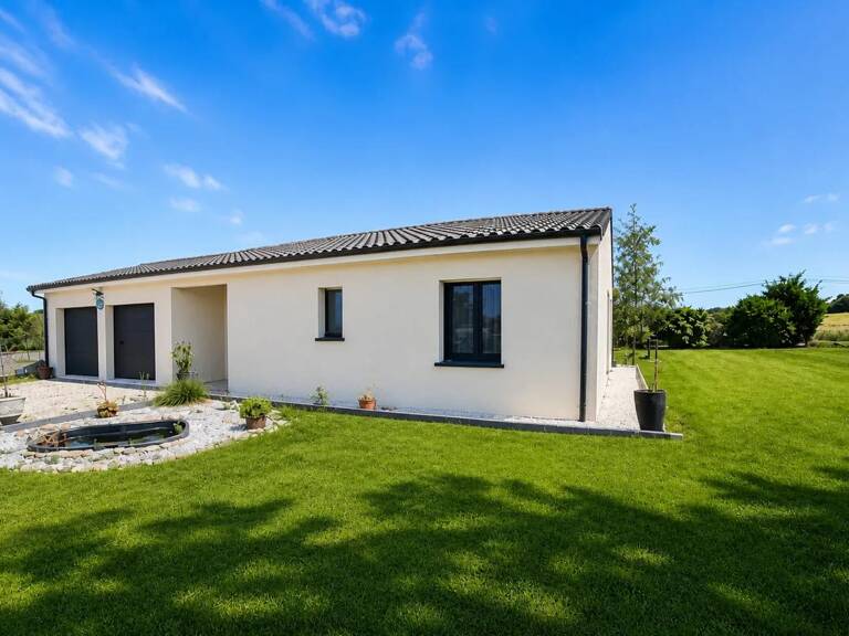 Maison de 4 pièces de 104 m² à Saint Privat en Périgord — photo 1