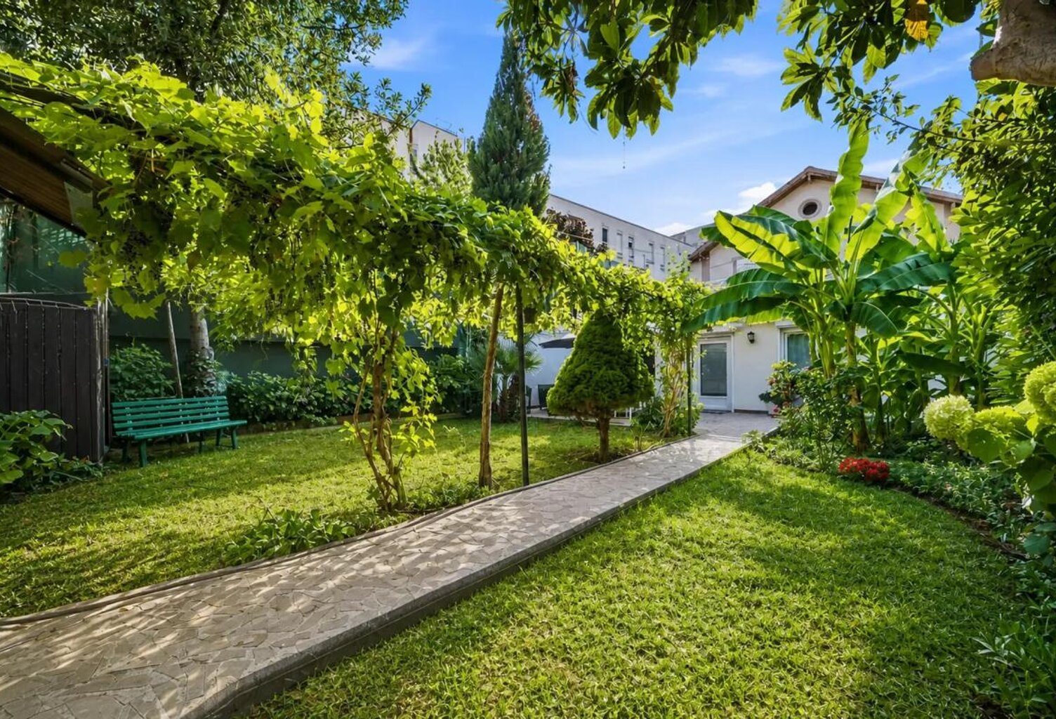 Maison de 5 pièces de 132 m² à Alfortville — photo 1