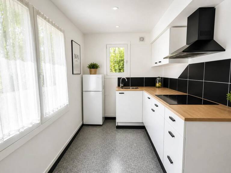 Maison de 280 m² à Perrigny — photo 1