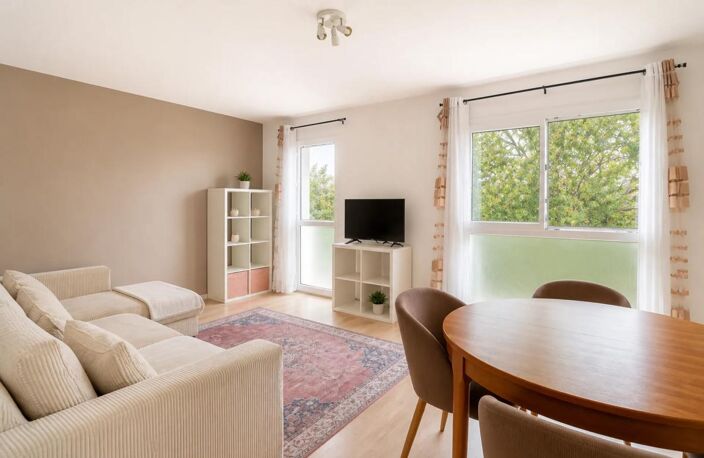Appartement de 4 pièces de 81 m² à Déville-lès-Rouen — photo 3