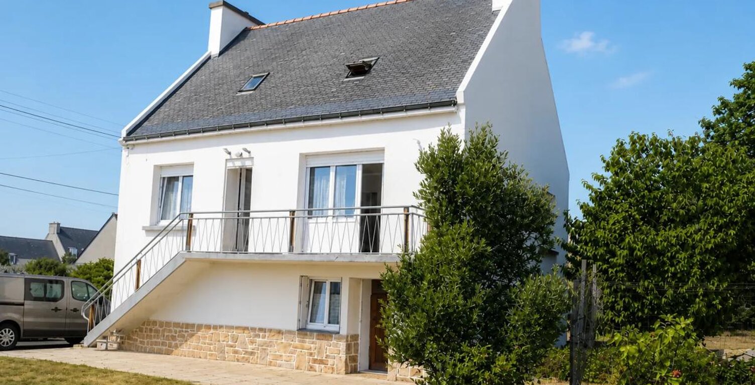 Maison de 6 pièces de 142 m² à Plouhinec — photo 1